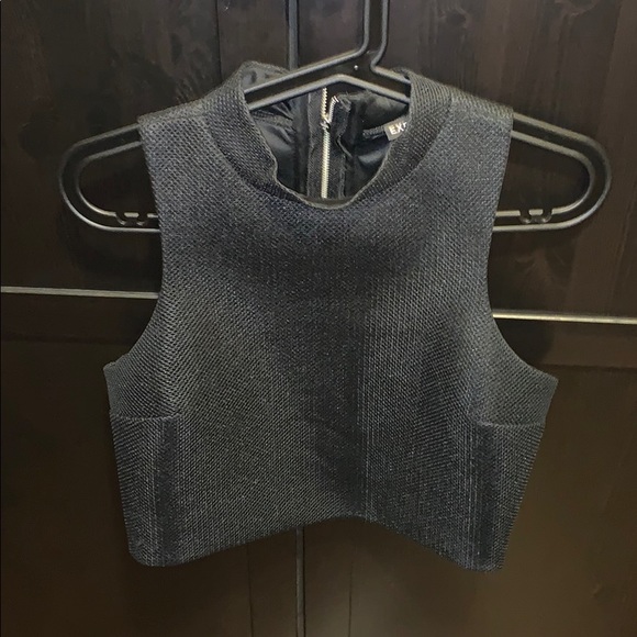 Two piece skirt and top. - Picture 3 of 4